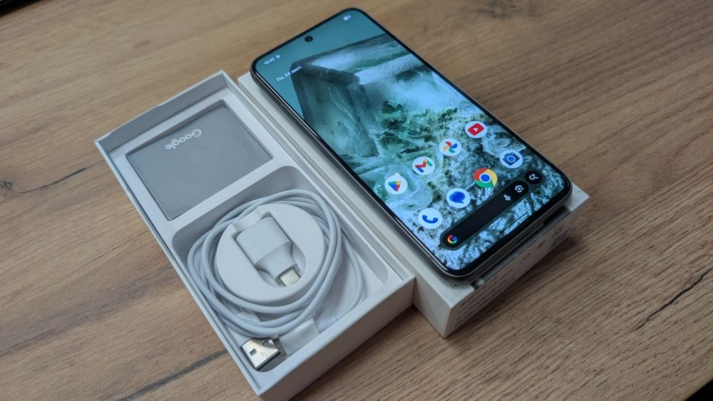 Google pixel 8 128 hazel neverlock