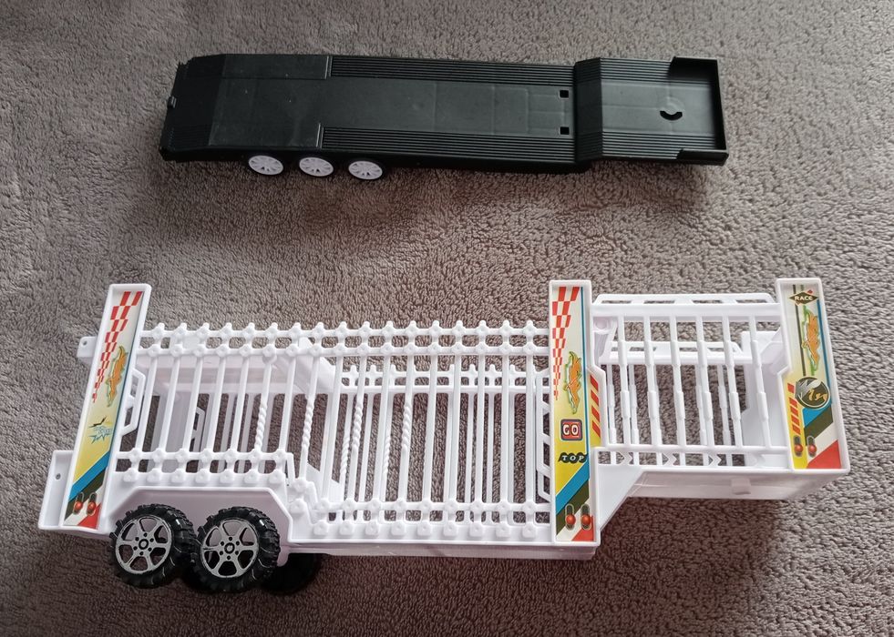 Фура з прицепом іграшкова