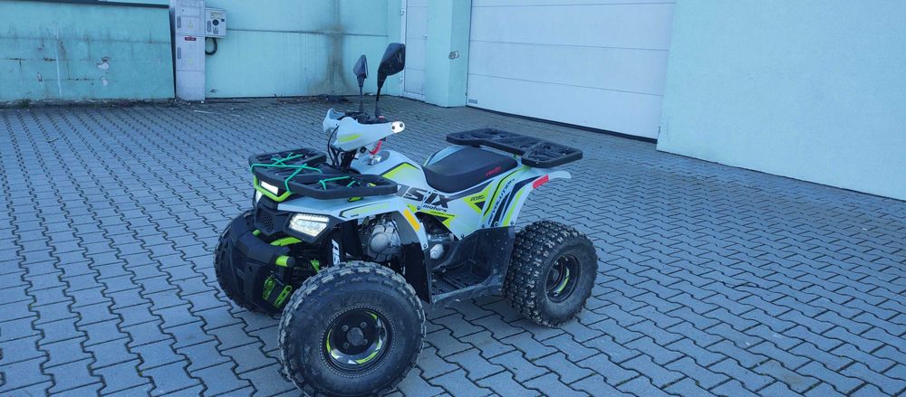 Quad Asix Hunter 125  kola 8"