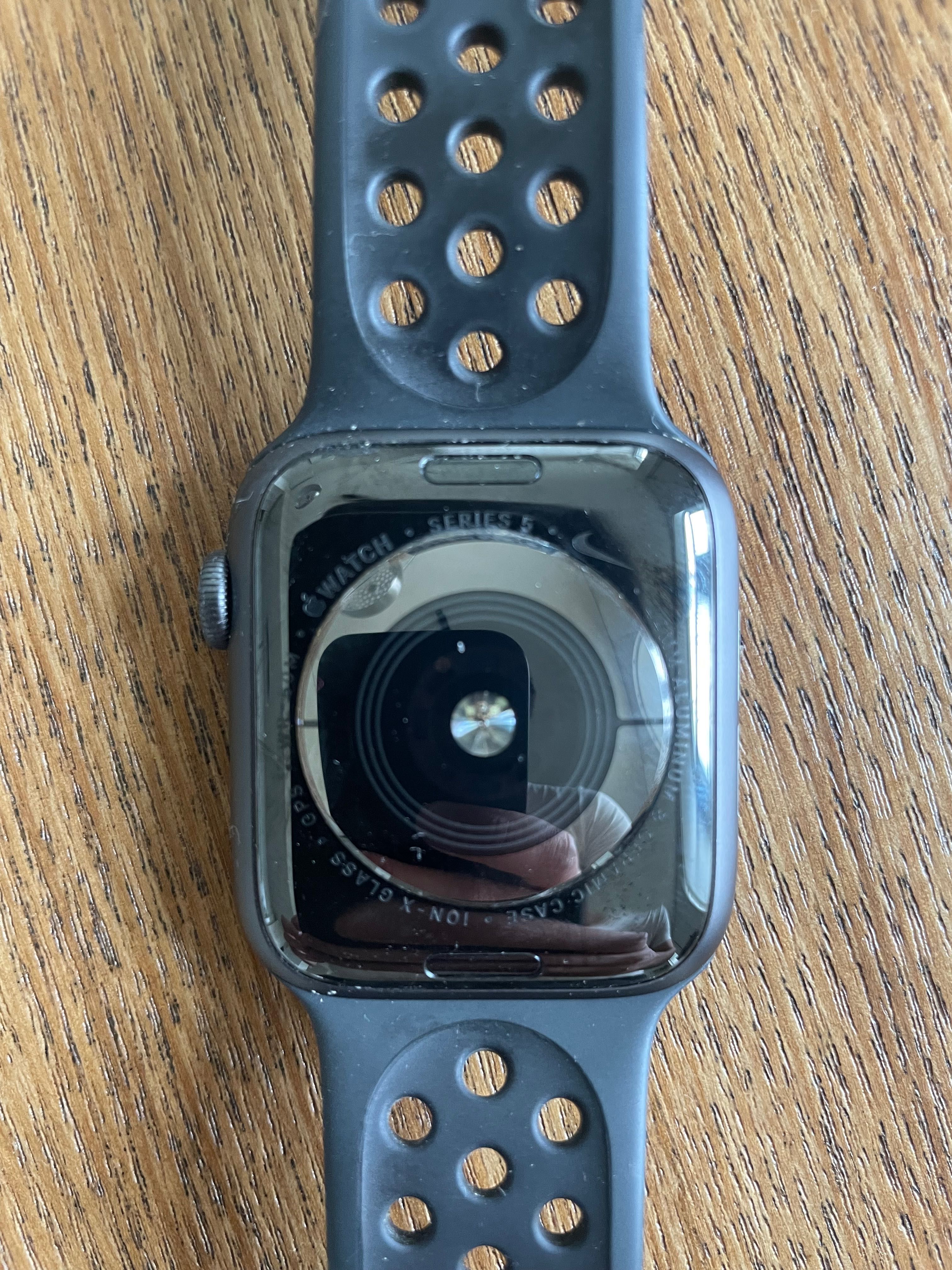 Apple Watch Serie 5 44mm Nike