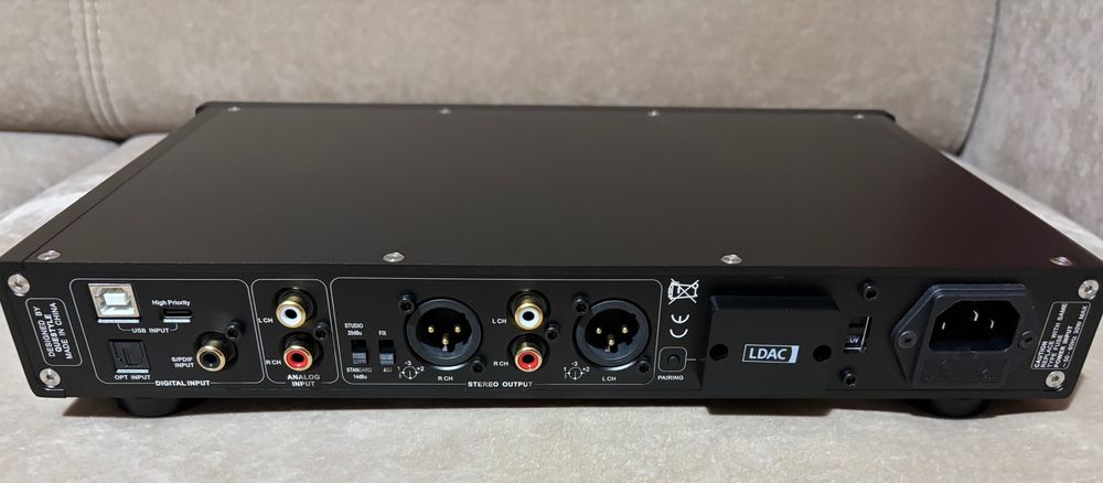 Wzmacniacz słuchawkowy z DAC Questyle CMA Fifteen