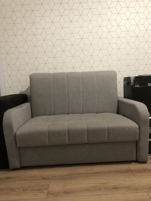 Sofa dwuosobowa rozkładana
