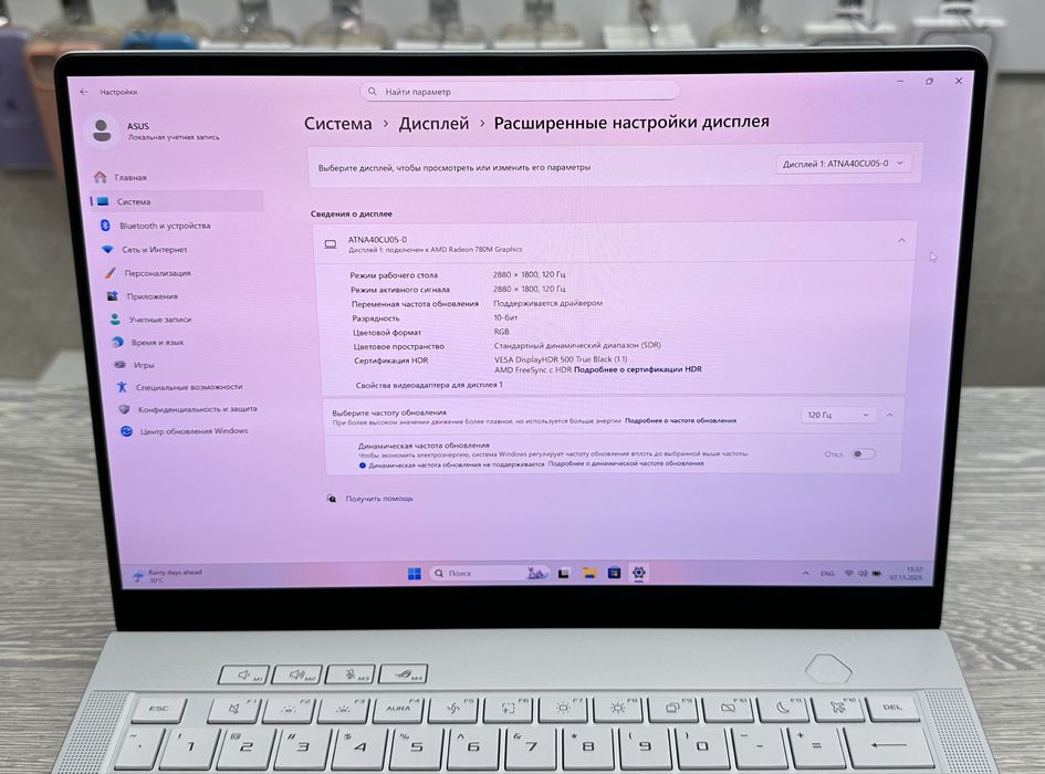 Asus ROG Zephyrus G14 / OLED 120 hz / R9(8) / RTX 4060 / 16 / 1 TB