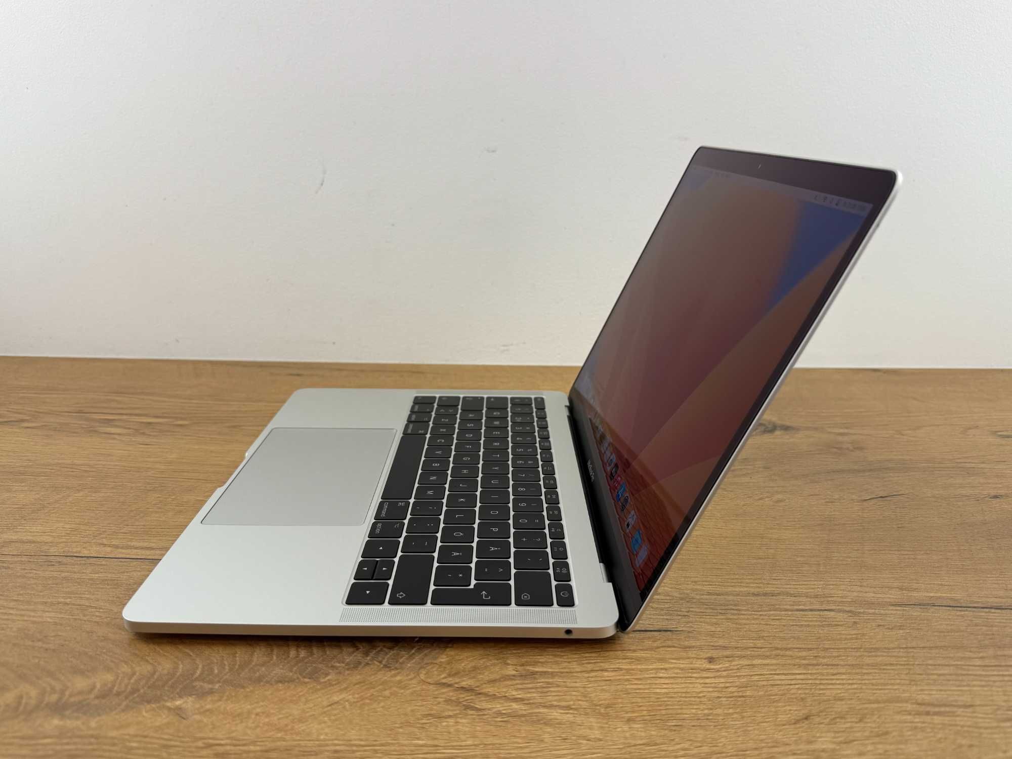 Apple MacBook PRO 13 CORE i5 2.30GHz, 8GB RAM, SSD 240GB, BATERIA 167c