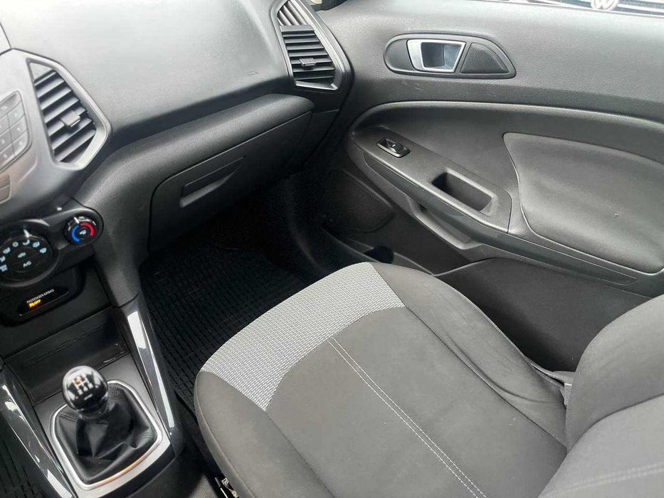 Ford Ecosport 2015 1.0 л.бензин 77тис. км. пробігу