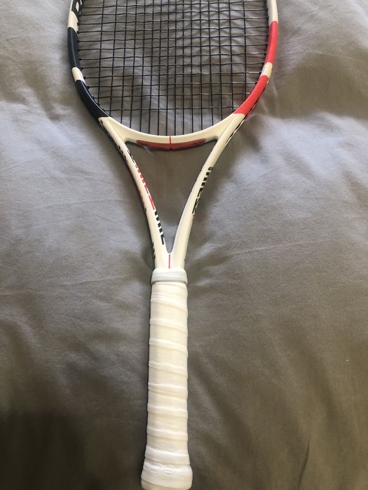 Babolat Pure Strike Tour