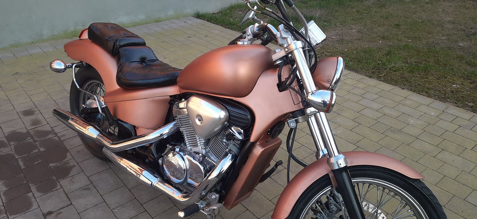 HONDA VT 600 SHADOW wersja D -LUX KODO Motocykle