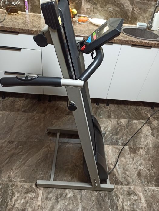 Бігова доріжка електрична FITNESS MARK