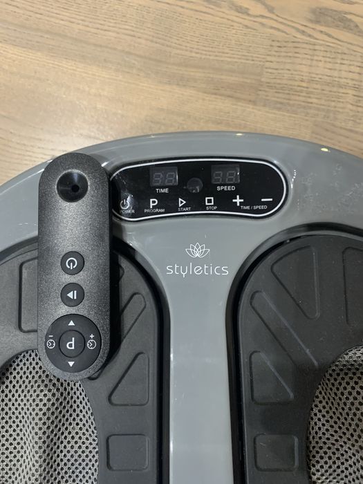 Масажер для ніг Styletics з пультом.