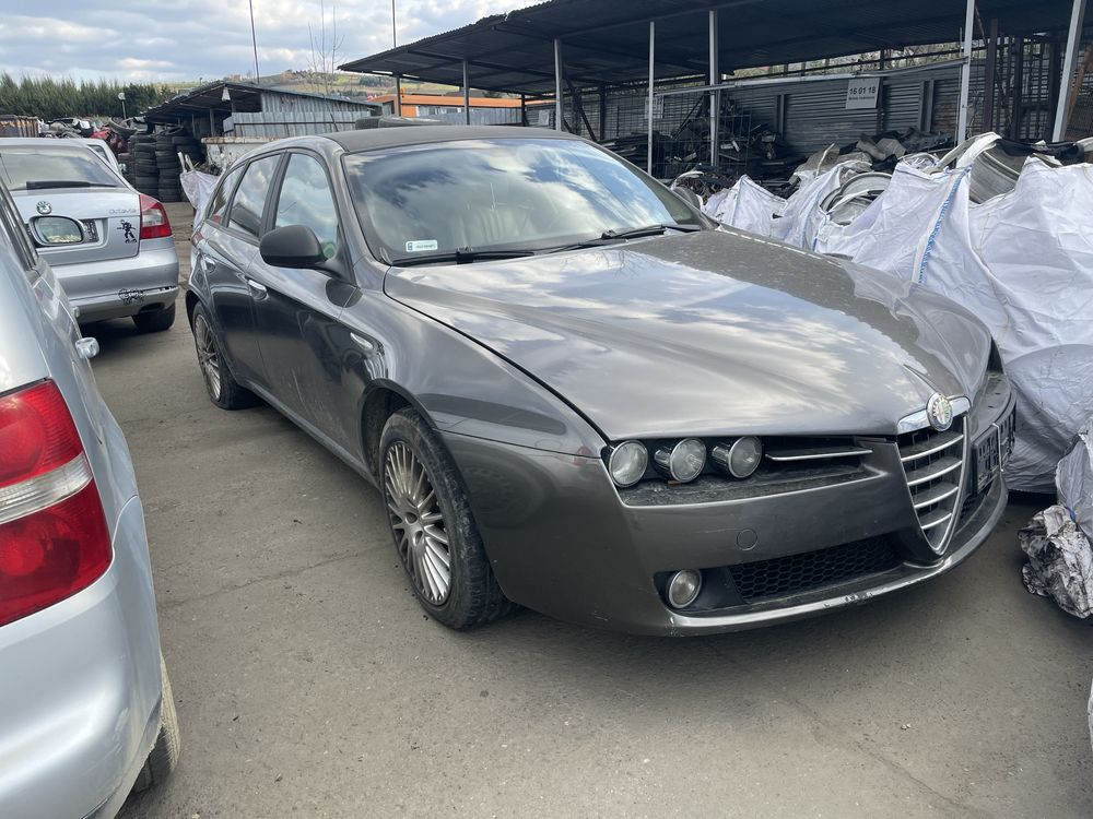 Na części Alfa Romeo 159 SW 1.9 JTD 939A2000 skrzynia 6B lakier 568/A