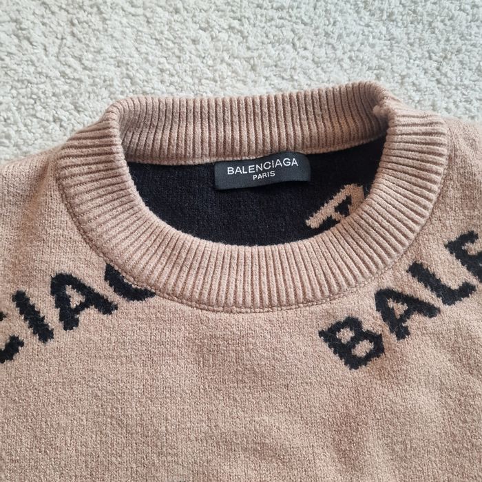 Sweter ocersize Rozmiar M-L Balenciaga