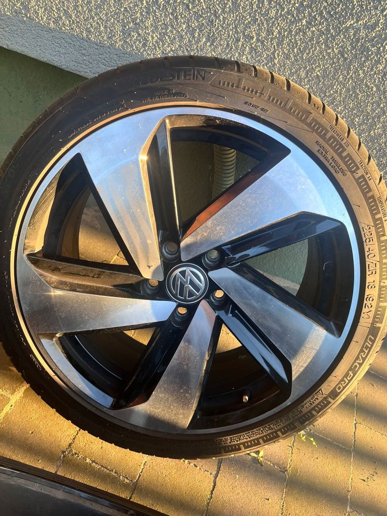 Felgi Milton Keyness  Golfa 7 GTI / Polo