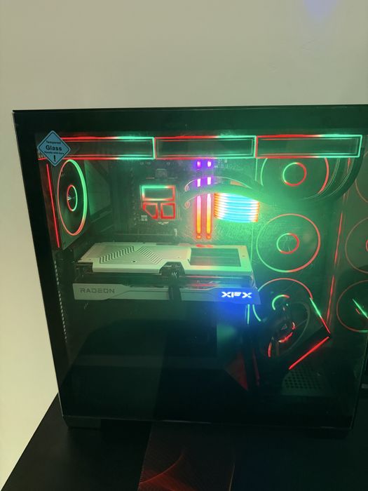 Pilnie sprzedam komputer gamingowy NOWY ryz 7 32gb ramu ddr5 rx9060xt