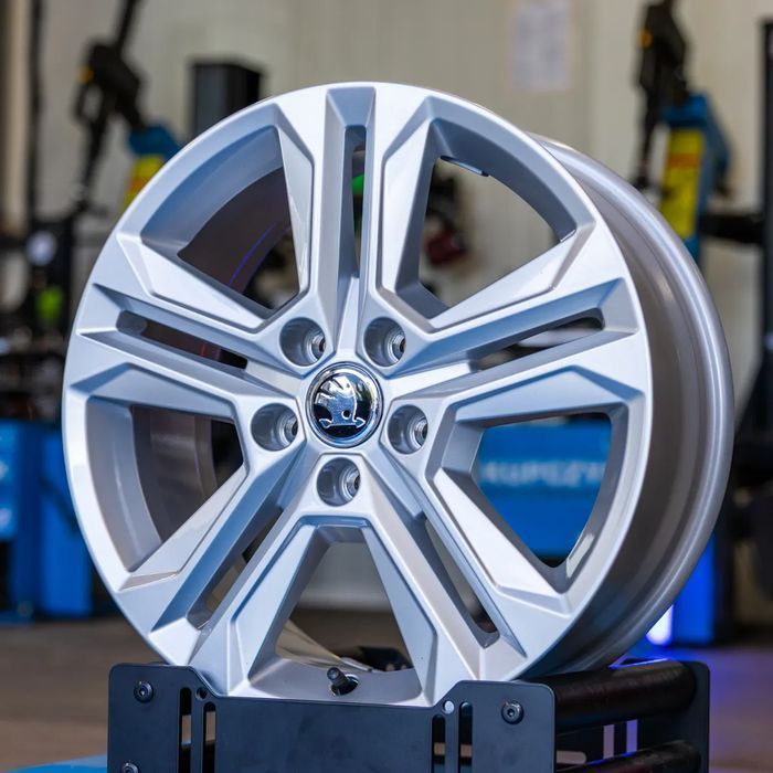 NOWE ORYGINALNE Felgi 17" Skoda Karoq Kodiaq Octavia Superb Yeti