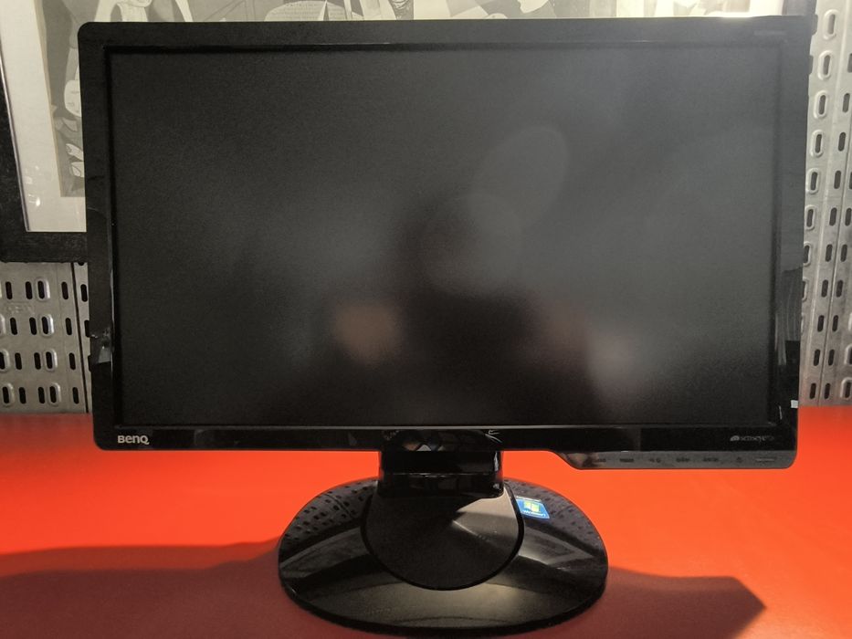 BenQ 19" Monitor (G922HDAL) – Excellent Condition64553328465665120