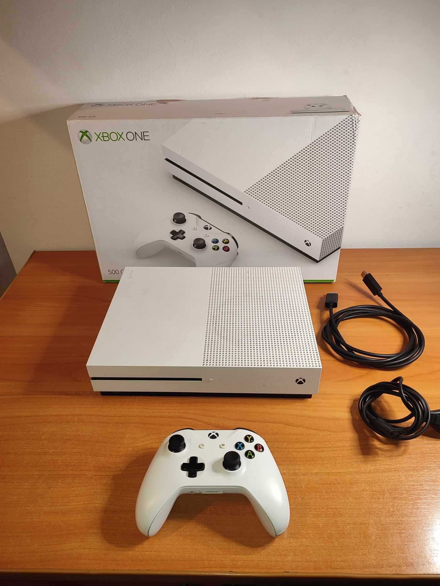 Okazja!!! Xbox one S 500GB + pad i sporo gier!! Super Stan! Gwarancja!