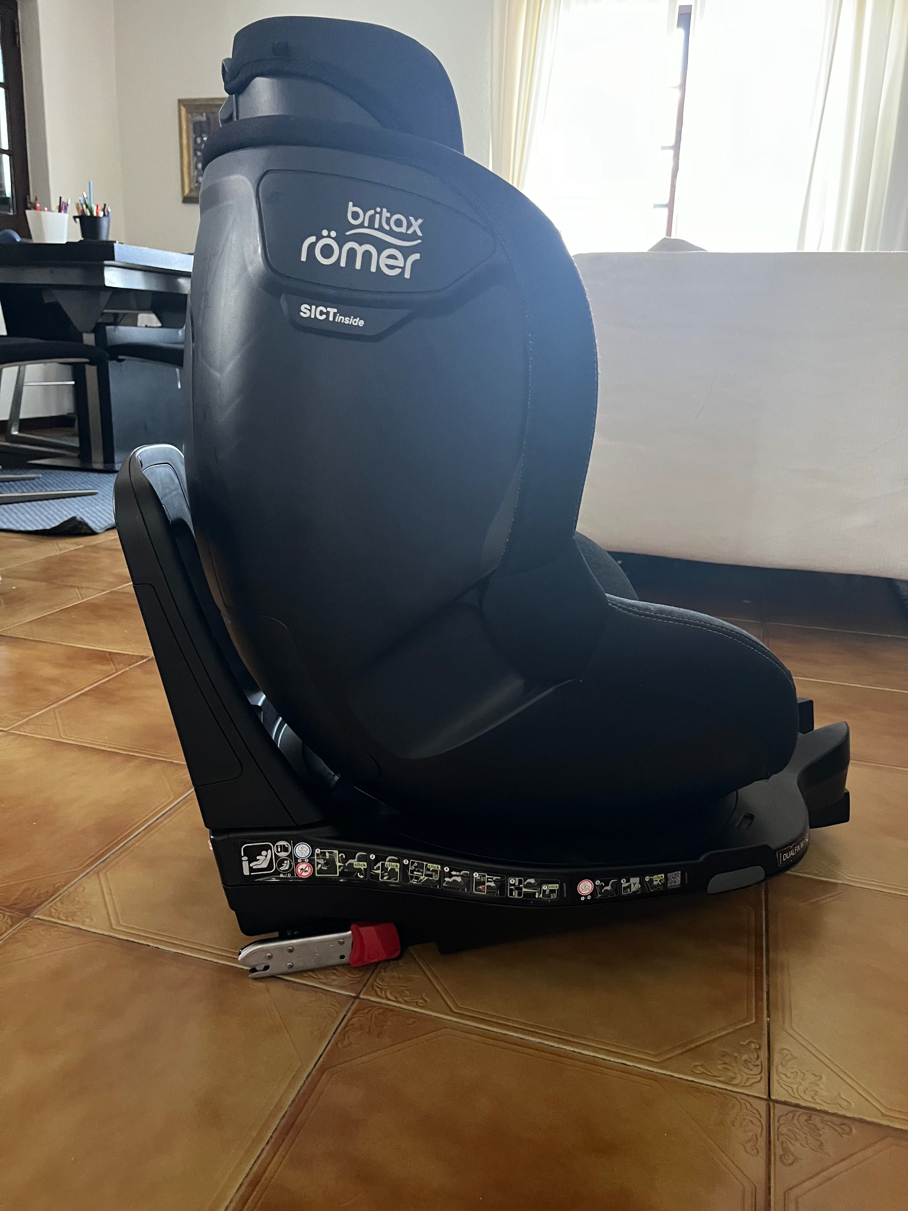 Britax Römer Cadeira Auto giratória de 360º Norma i-Size,