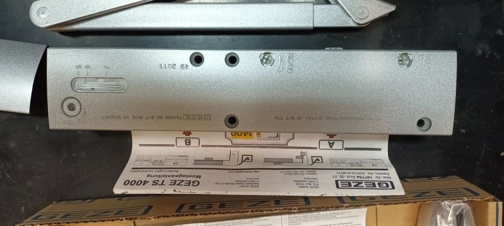 Продам доводчик дверей марка Geze ts 4000 en 5-7