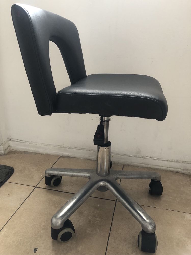 Cadeira de manicure profissional