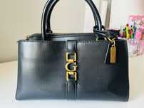 Torebka GUESS Briana Girlfriend Satchel