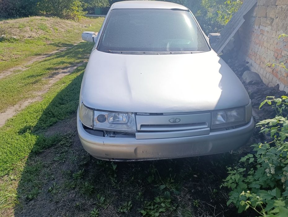 У продажу капоти на ВАЗ 2110-2112