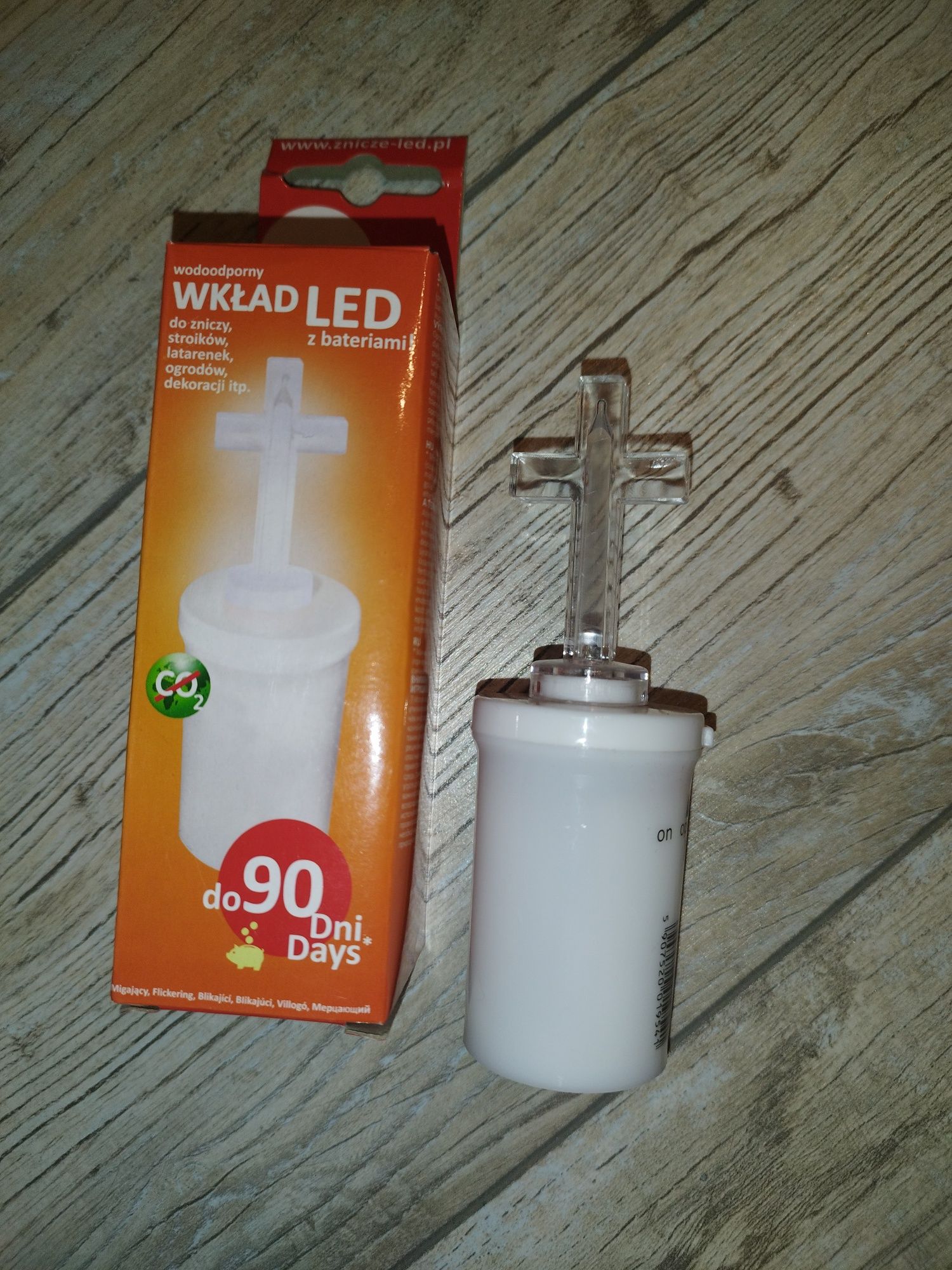 Nowy wkład LED krzyż z bateriami do stroika, lampionu, latarenki 2 szt