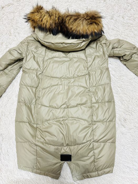 Зимний пуховик женский