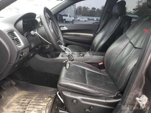 Dodge Durango 5.7 HEMI, R/T, z 2015 roku, model USA.