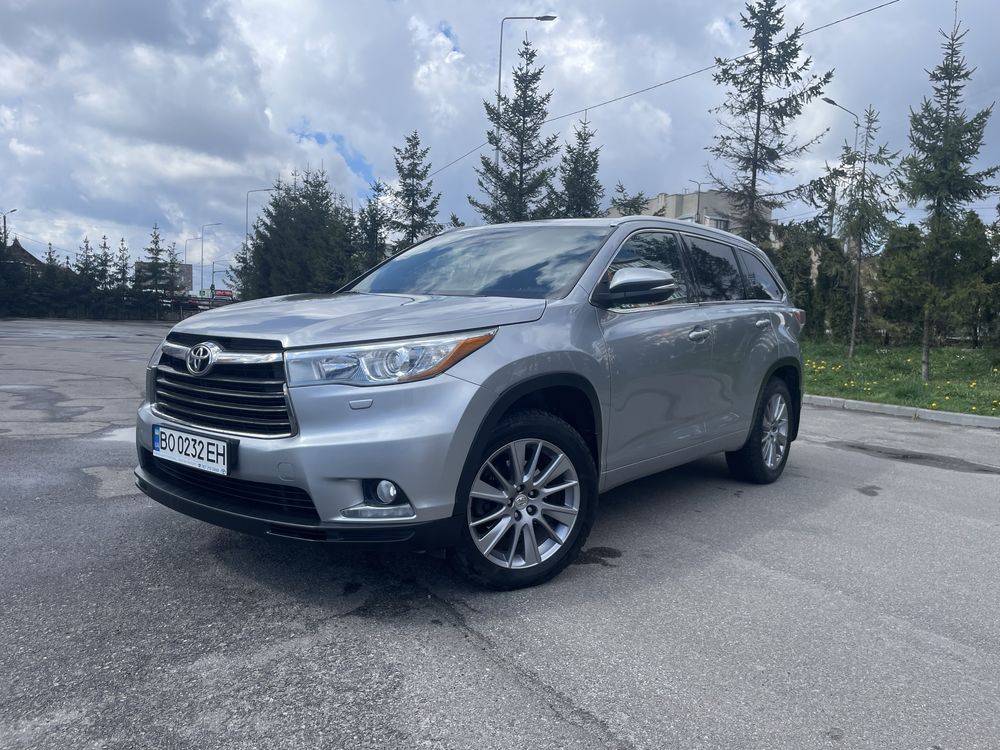 Продам Toyota Highlander в ідеальному стані. Власне авто