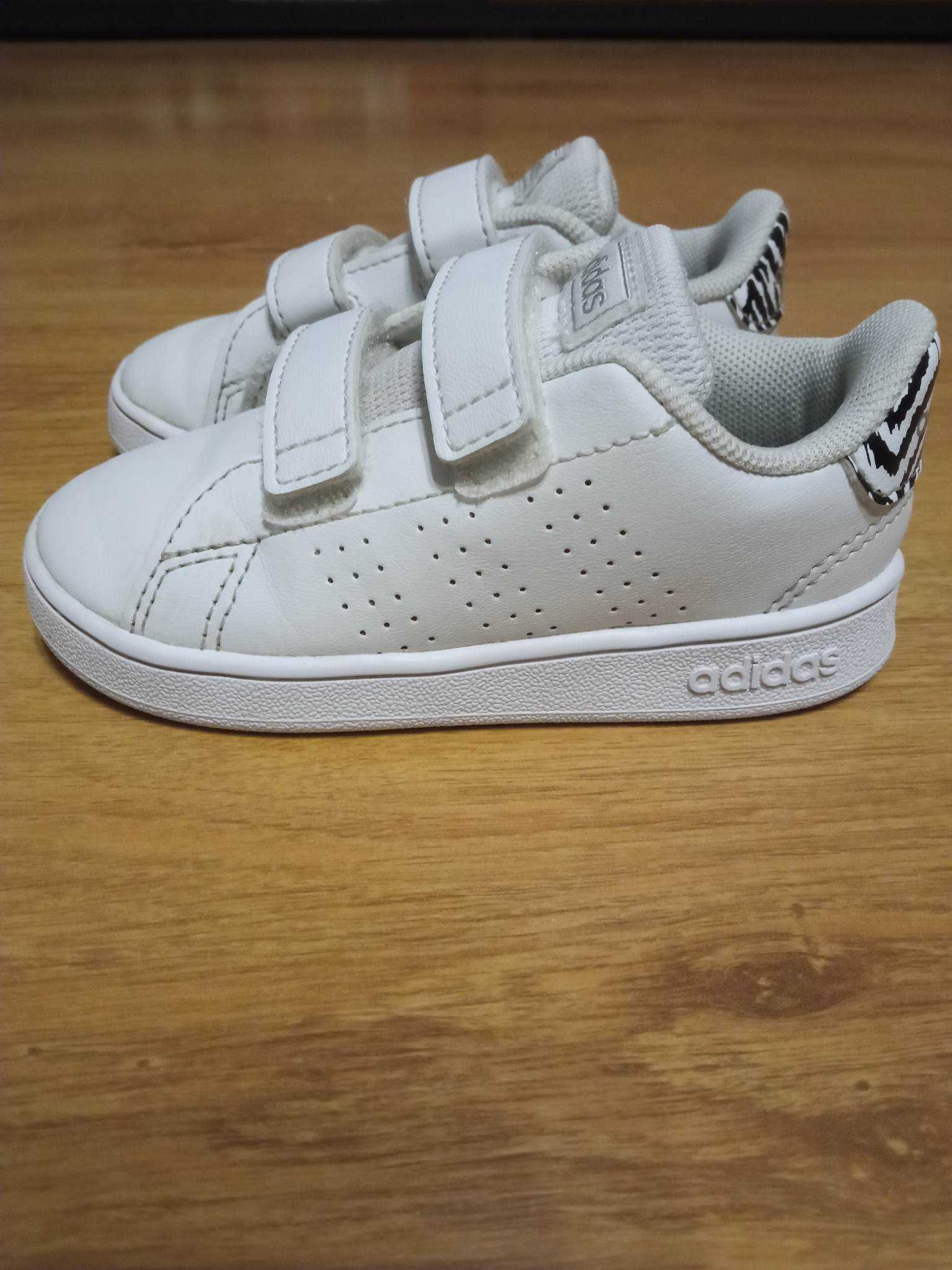 Buty Adidas rozmiar 22