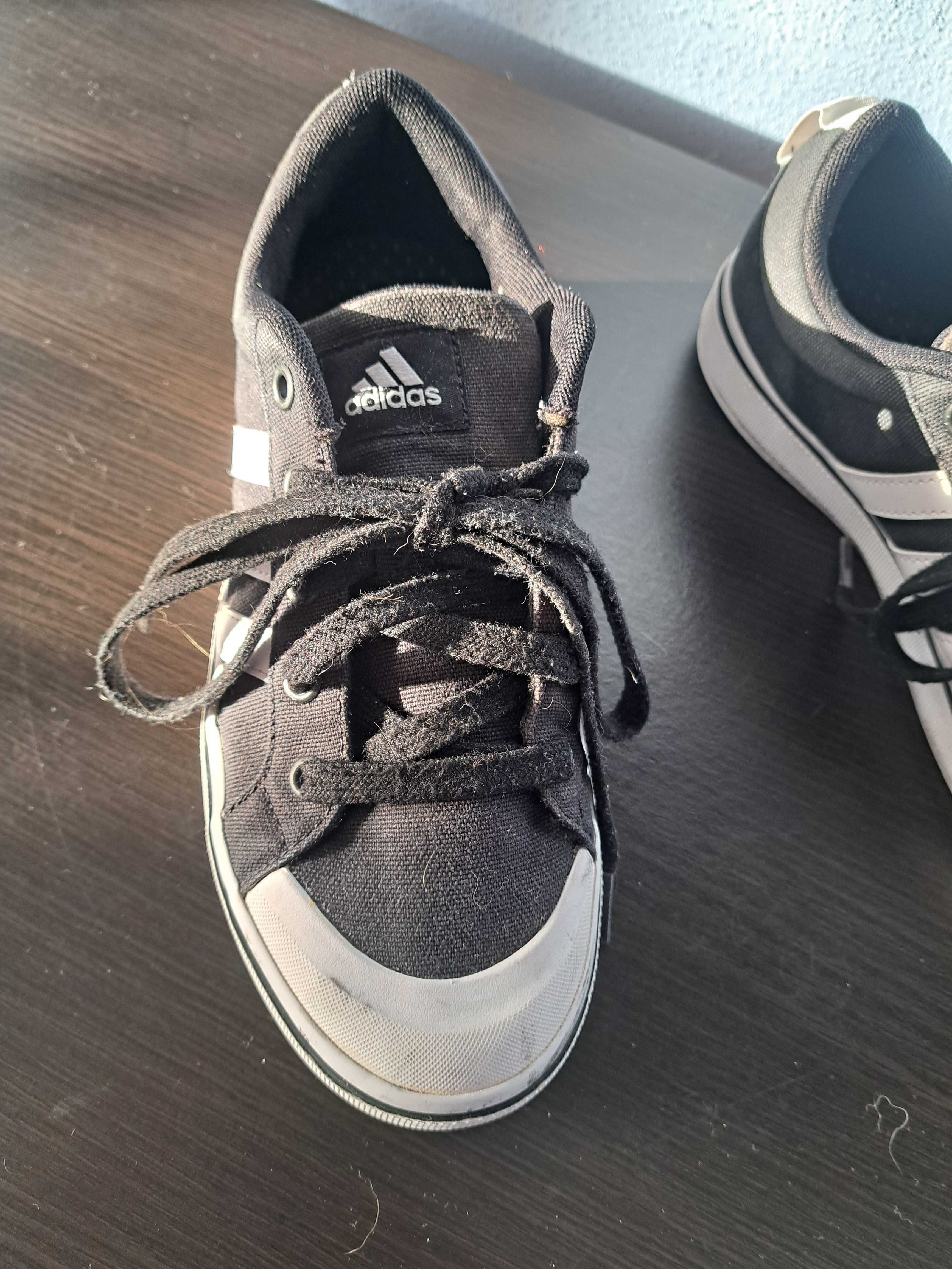 Trampki buty sportowe Adidas r. 37 lub 37,5 wkładka  23,8cm