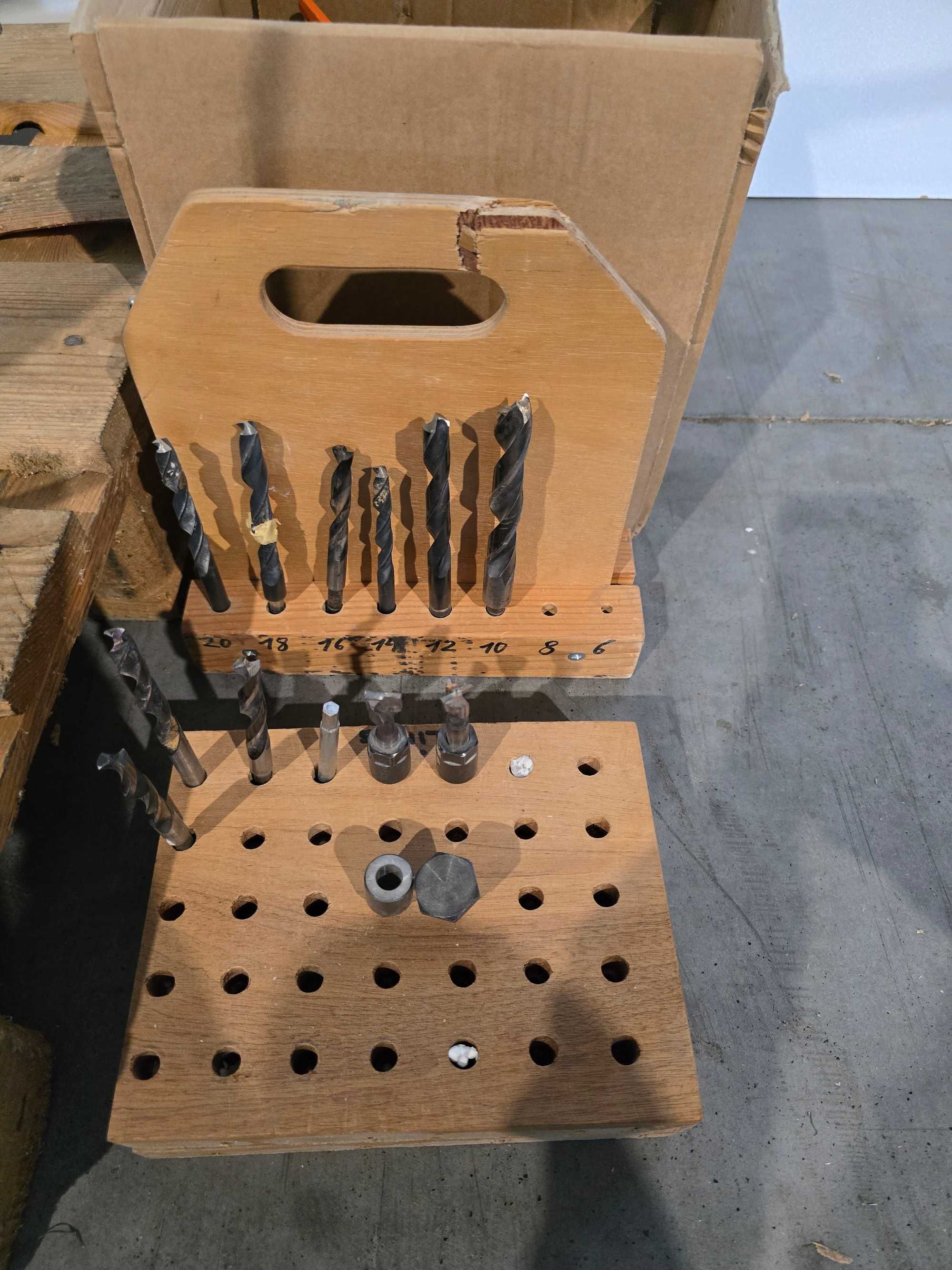 Wiertarka pionowa AYEN LRB 32/21