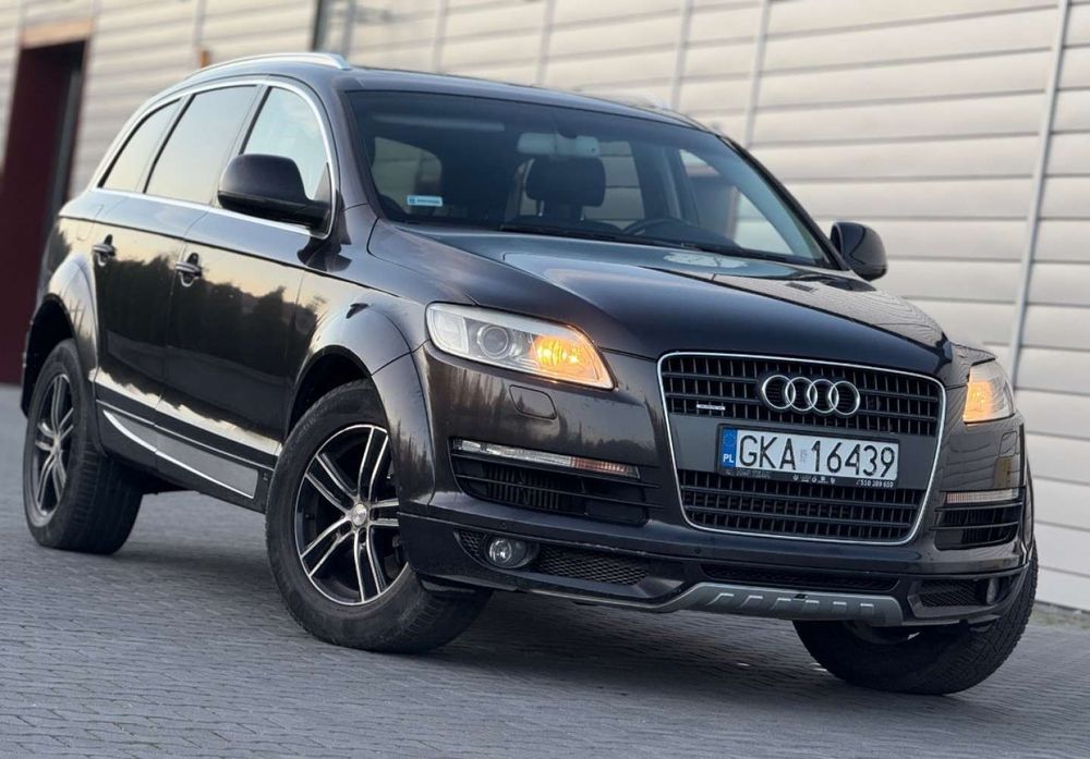 Audi Q7 3.0 Diesel 210 KM Quattro 7-osobowy