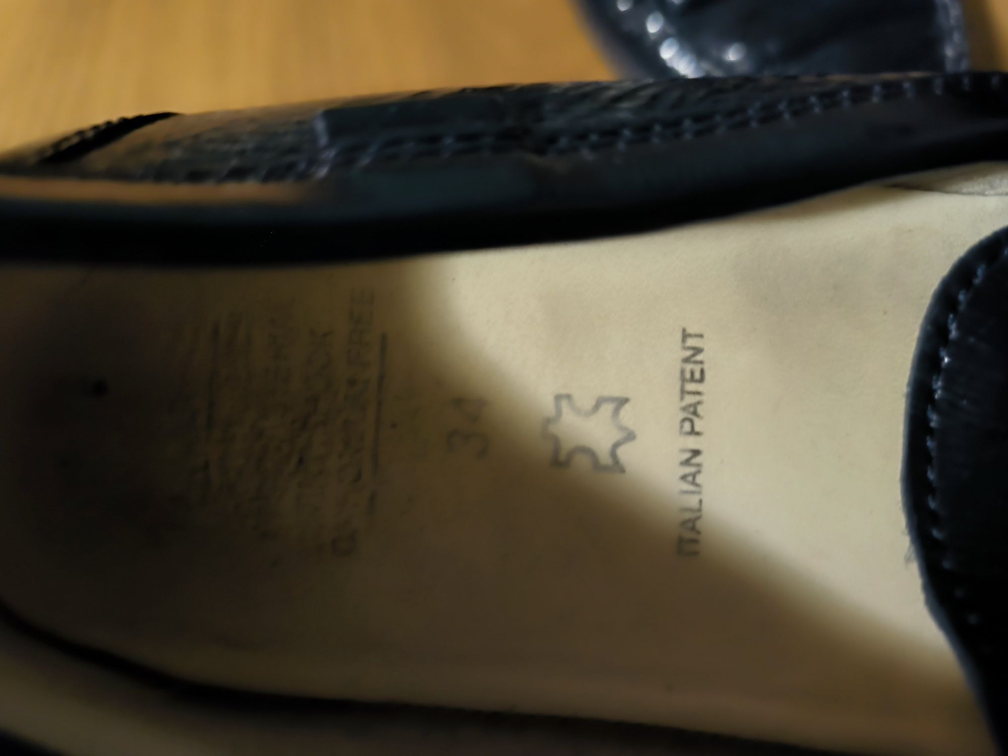 Buty dziecięce eleganckie
