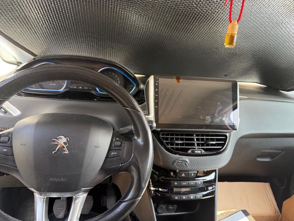 Peugeot 2008 1.2, 141 mil km