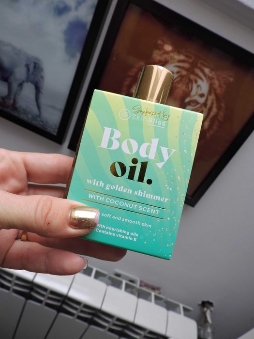 Skin Bliss Nowy olejek do ciała złoty połysk