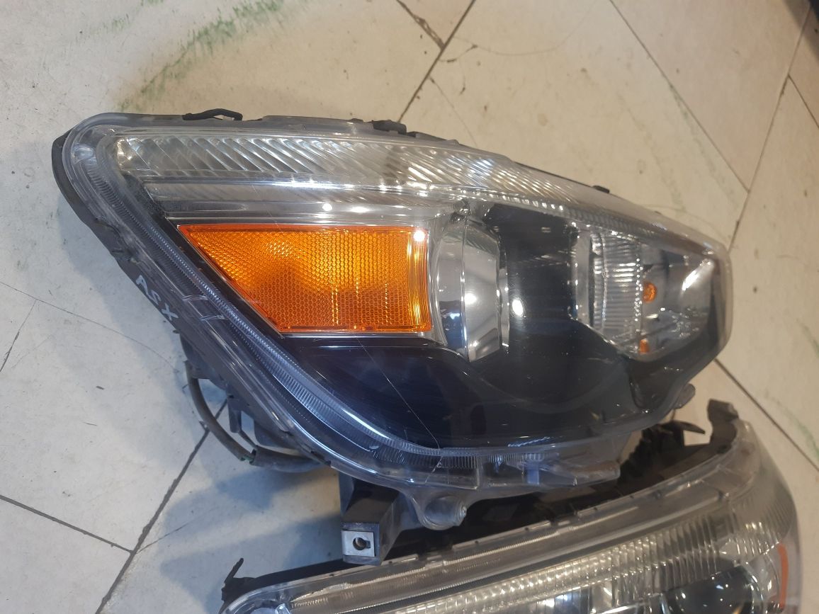 Фара Mitsubishi Outlander Sport ASX фары/оптика 2010-15