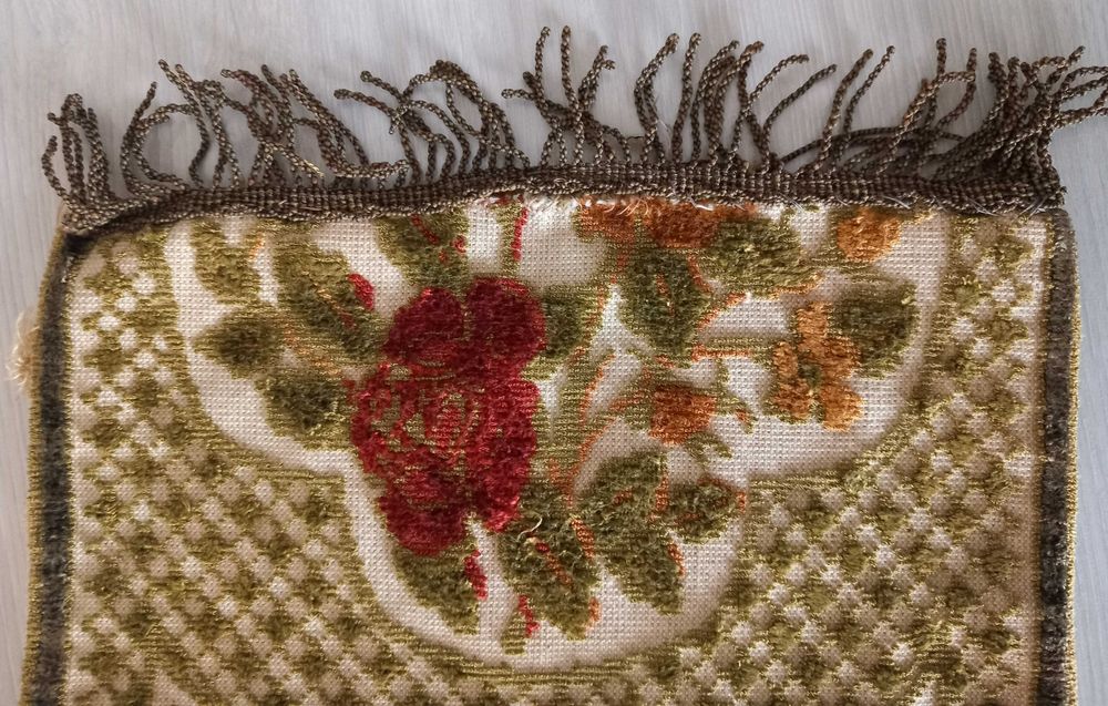 Naperon de mesa antigo