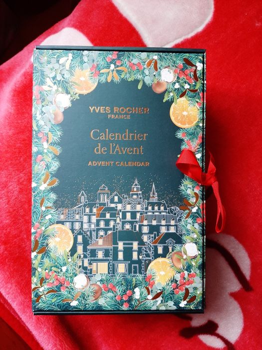 Адвент календарь Ив  Роше  Yves Rocher