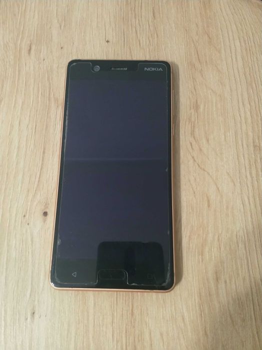 Nokia 5 uszkodzony