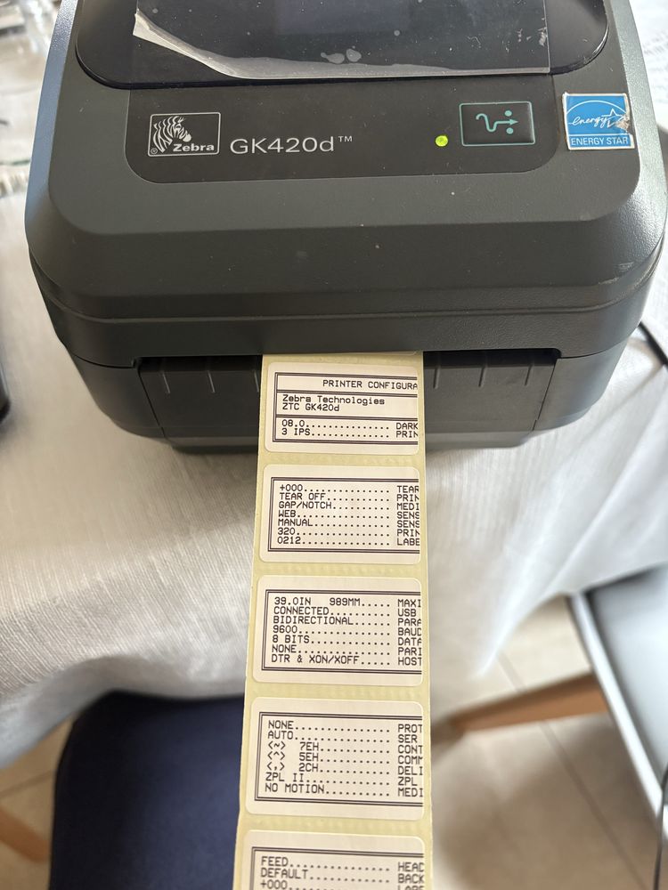 Vendo impressora térmica Zebra GK420d (com rolos)