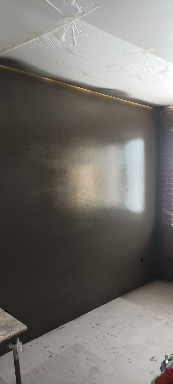 Професійне безповітряне машинне фарбування стін пульвелізатором кварти