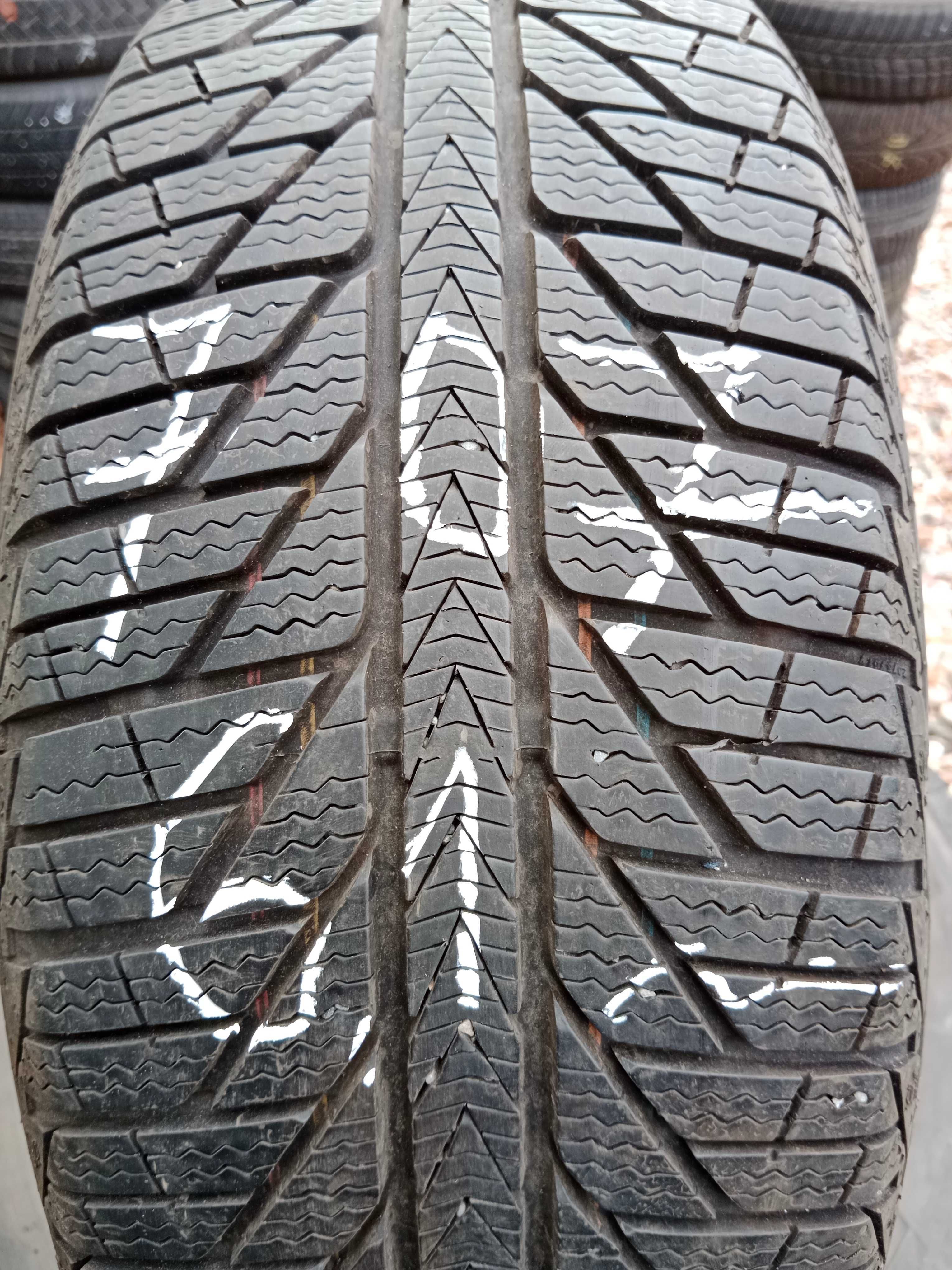 Opona używana zimowa 195/50R15 Viking Snow Tech II 1szt.