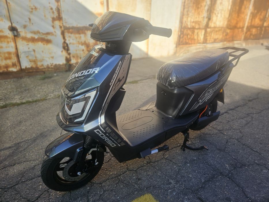 Електроскутер Corso Condor 1500W 72V/30Ah литевый аккумулятор