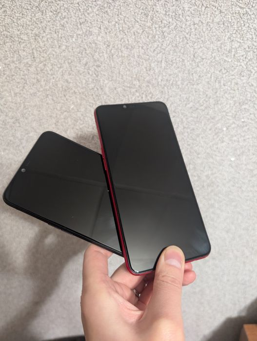 Oppo A3S не включаются