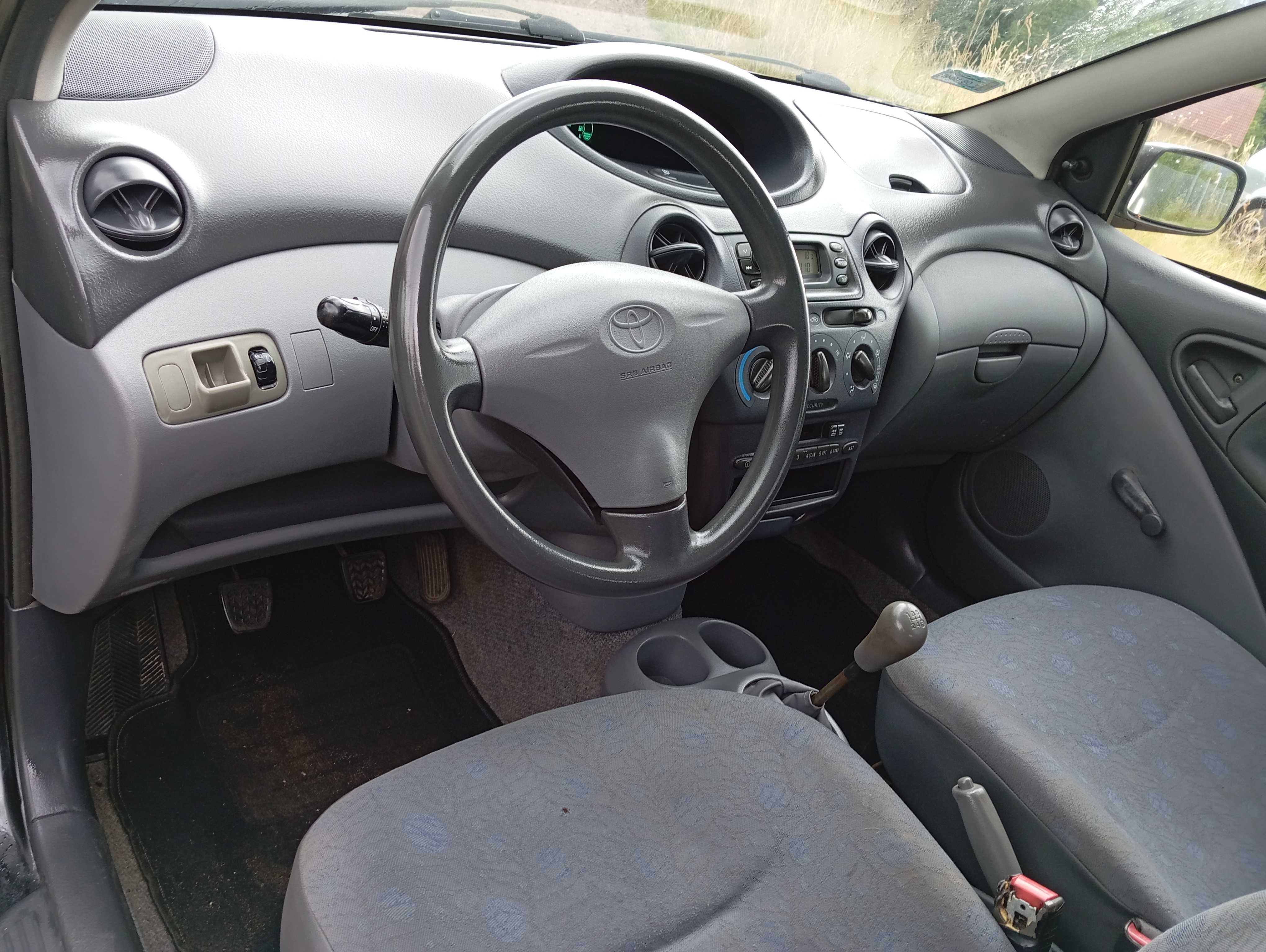 Toyota Yaris 1.0 benzyna, wspomaganie, 5 drzwi