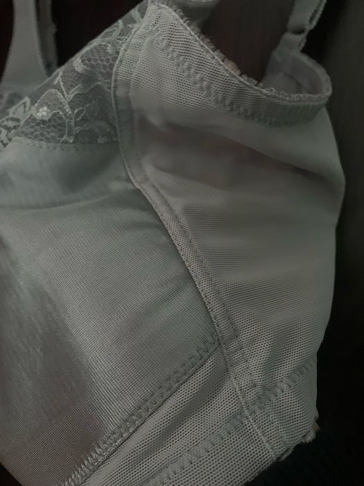 Бюст великого розміру