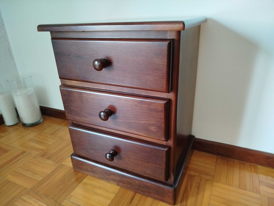 Mesa de cabeceira