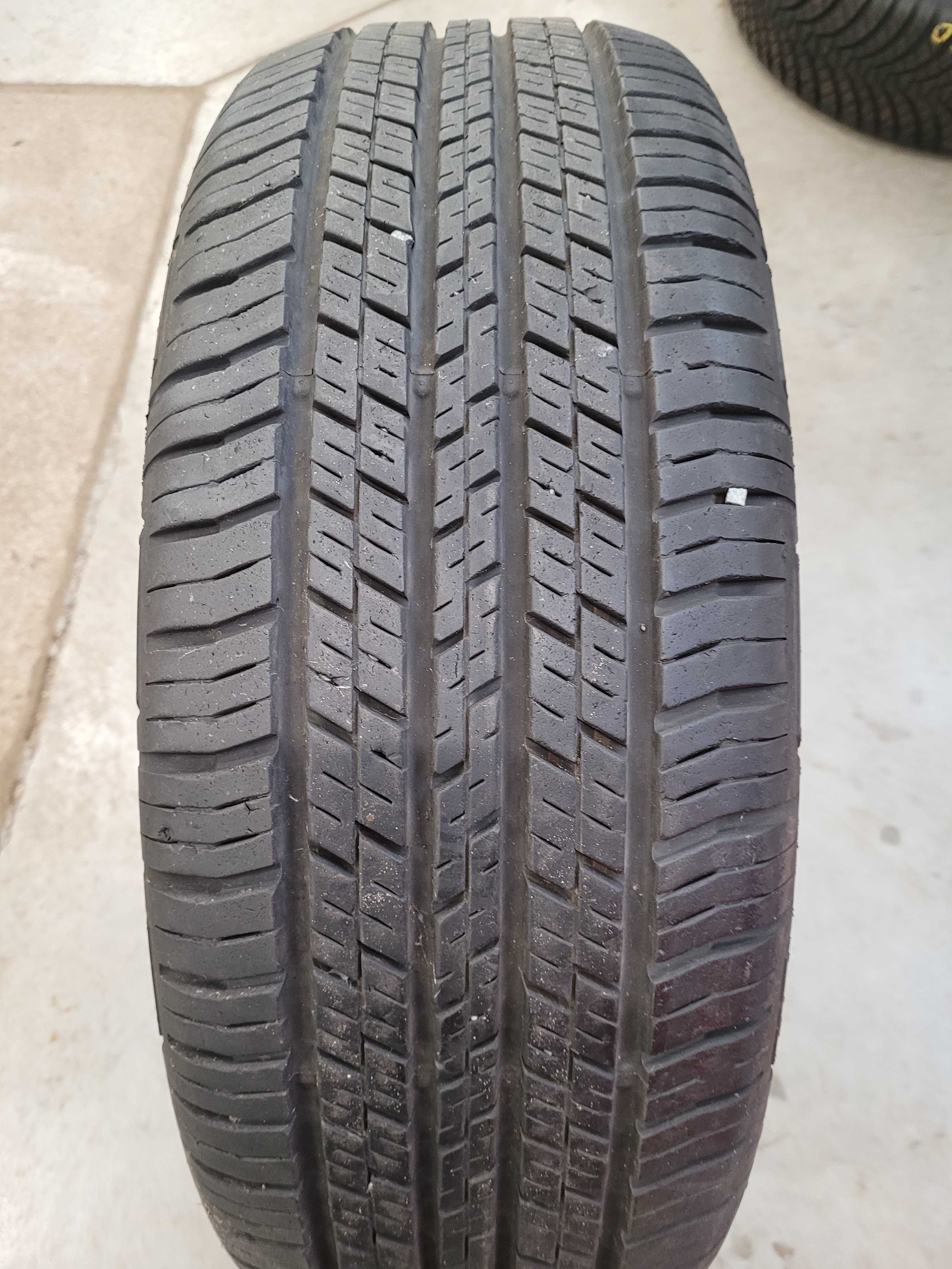 Opona Continental 235/60 R 17