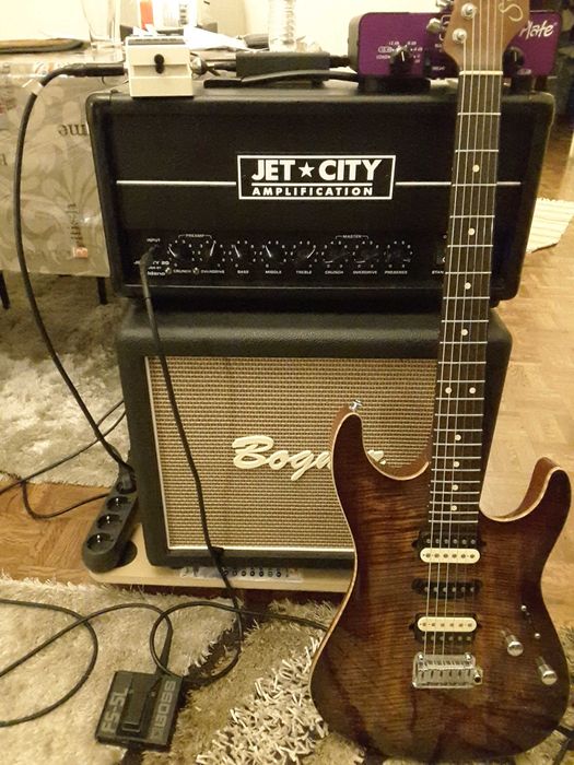 Amplificador Jet City JCA22H modificado / BD Custom CAE 3+SE Ch2 Ch3